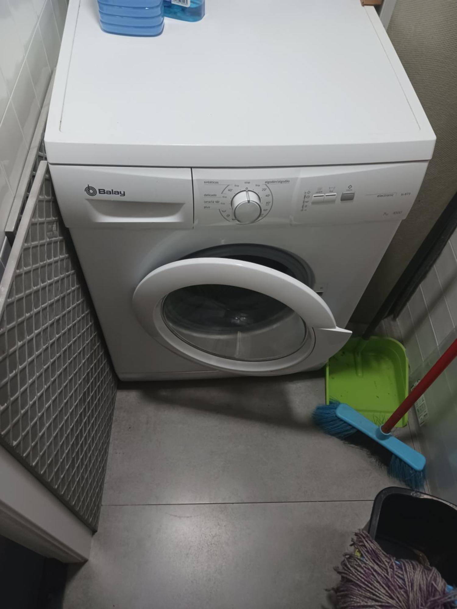 Poeta Apartment Валенсия Екстериор снимка