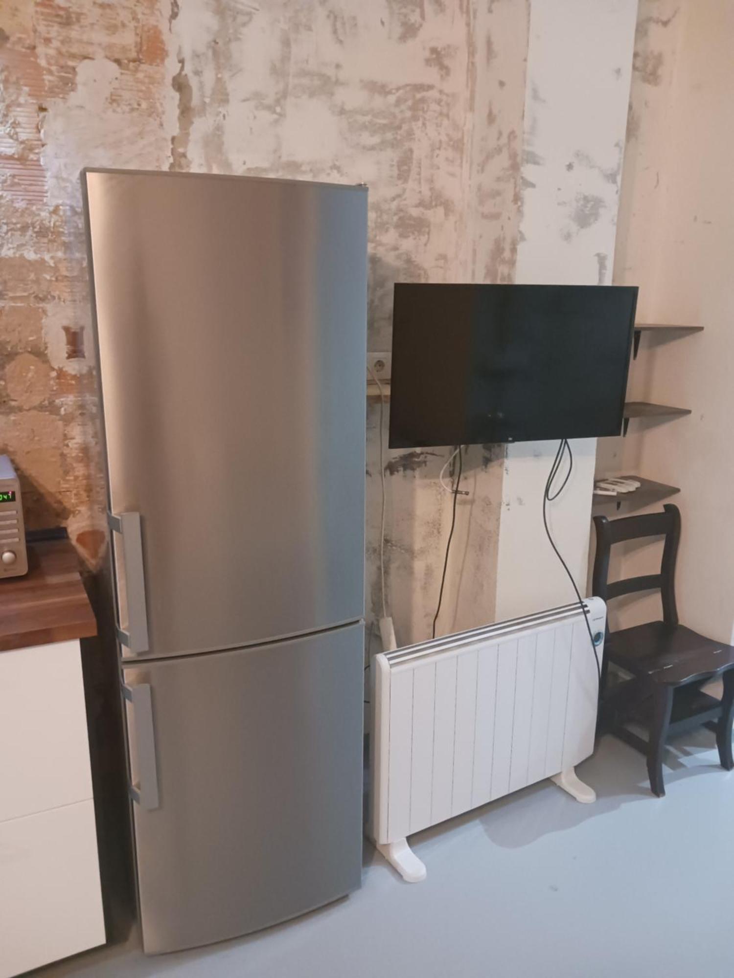 Poeta Apartment Валенсия Екстериор снимка